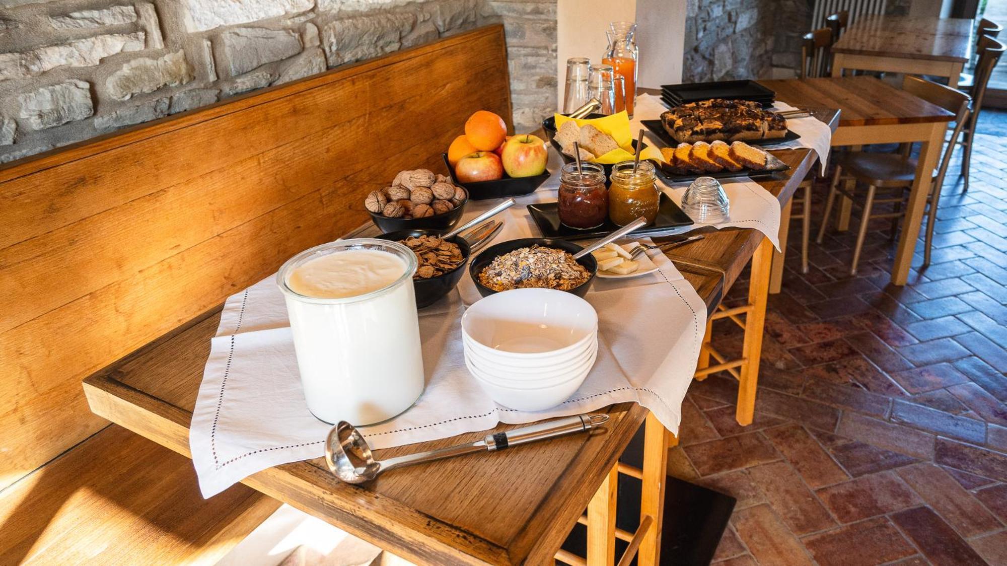 Le Spine B&B Sulla Via Francigena ベルチェート エクステリア 写真
