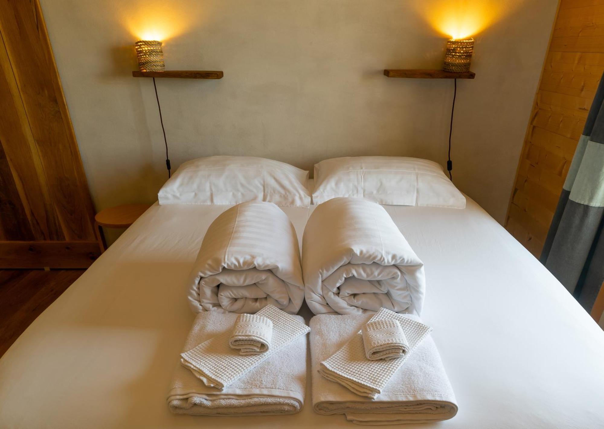 Le Spine B&B Sulla Via Francigena ベルチェート エクステリア 写真