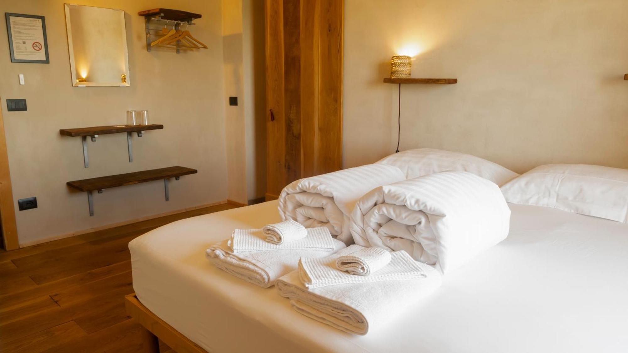 Le Spine B&B Sulla Via Francigena ベルチェート エクステリア 写真